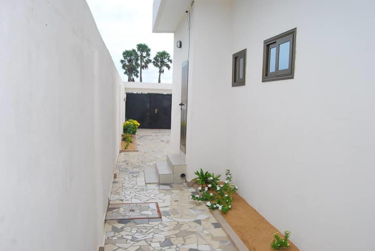 Havre De Paix Apartment Cotonou Exterior photo